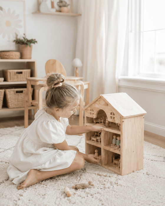 Doll Houses QToys Classic Wooden Dollhouse