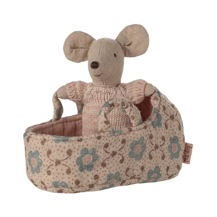 Doll Toys Maileg Baby Mouse in Carry Cot Rose