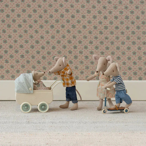 Maileg Dad Mouse - Danish Doll Toys - Toypark