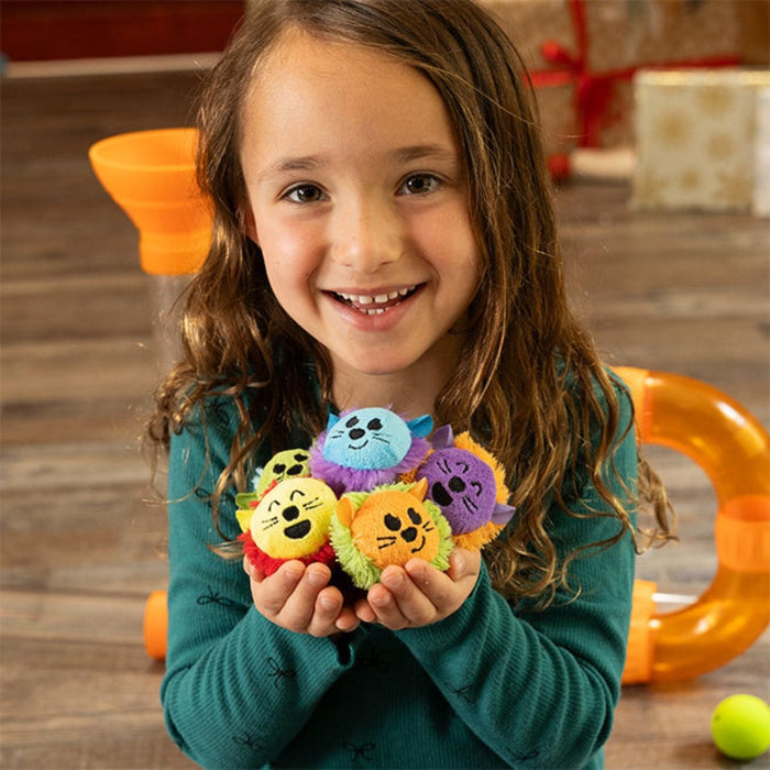 Activity Toys Fat Brain Toys Air Toobz Toobzters 810074277730