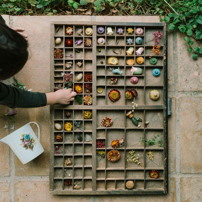 Grapat Flower Meadow - Spanish Loose Parts - Toypark