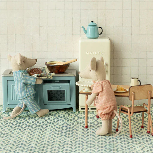 Maileg Kitchen Mouse Blue - Doll House Furniture - Toypark