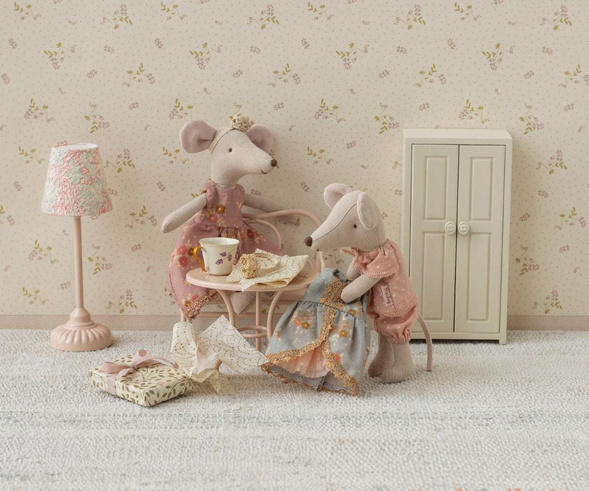 Doll House Furniture Maileg Café set, Mouse, Big - Pale pink 5707304142799