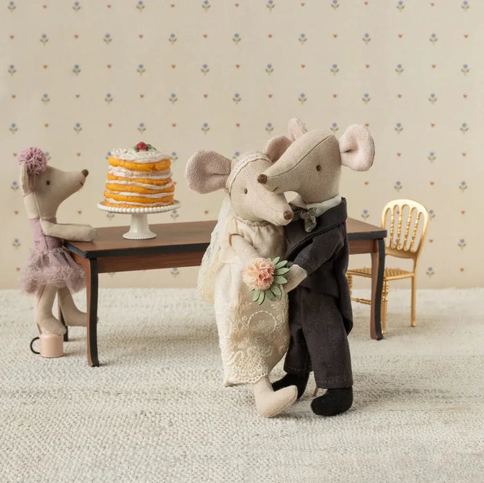 Doll House Furniture Maileg Long Dining Table Mouse