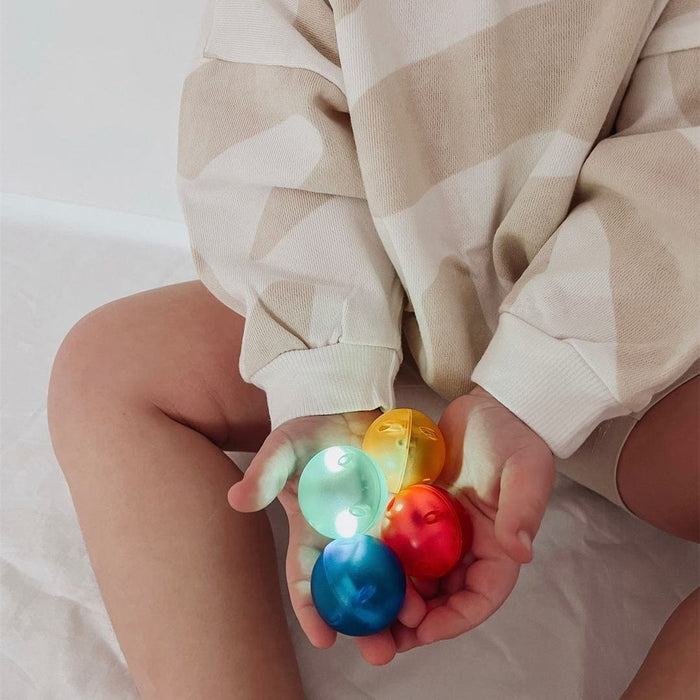 Magnetic Tiles Connetix 194 Piece Rainbow Creative & Ball Run Bundle with Free LED Balls