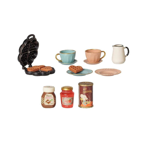 Doll House Furniture Maileg Waffle Set Mouse
