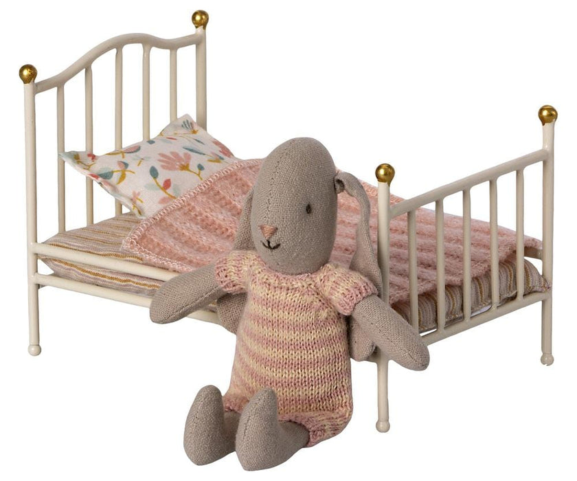 Doll toys Maileg Vintage Bed Mouse off-white 5707304114277