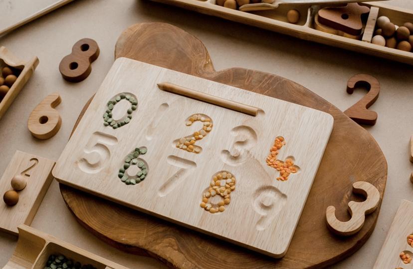 Wooden Toys Number tracing board 8936074264852